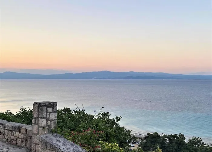 Sunrise 아파트 *